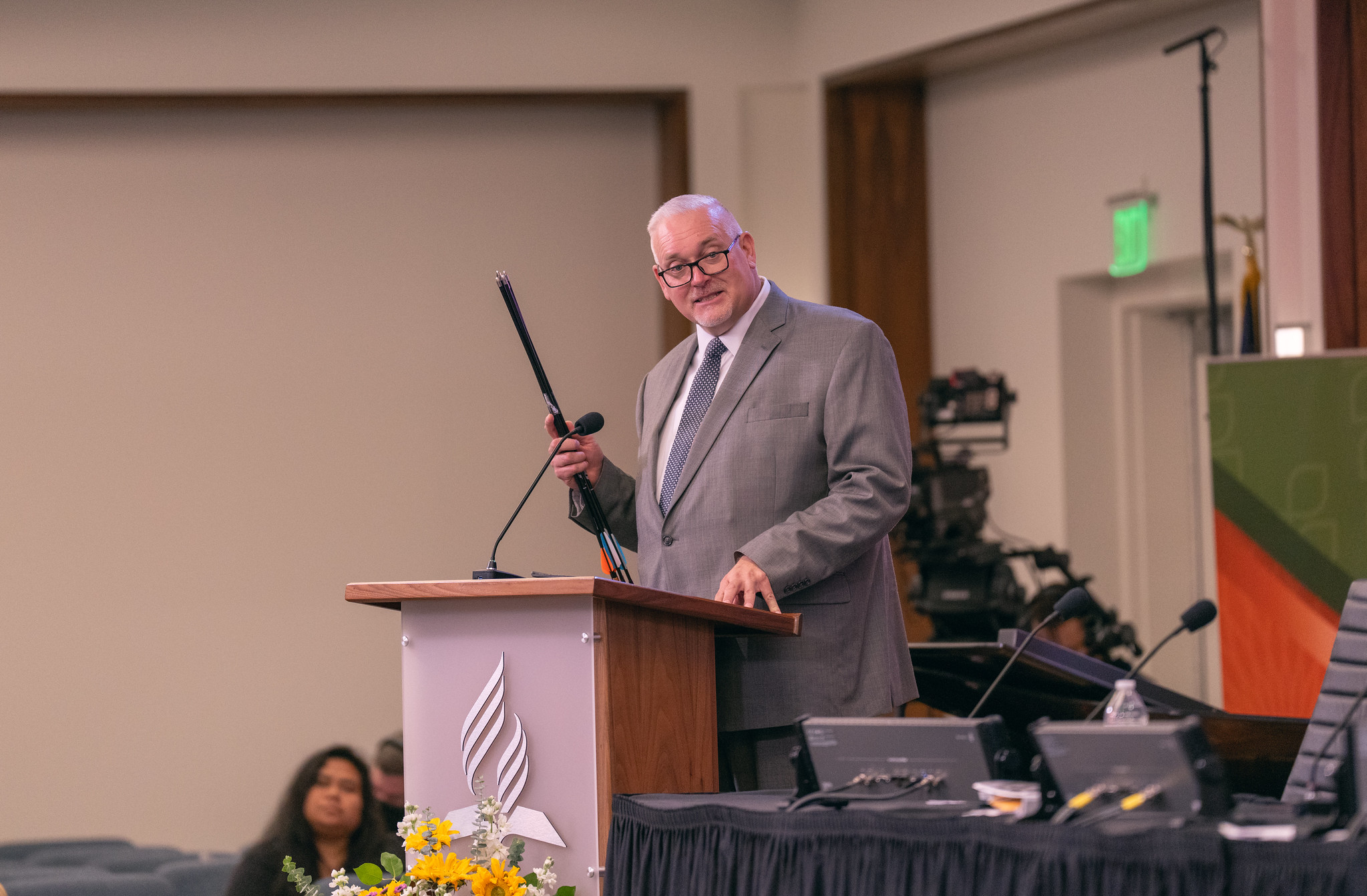 Paul Llewellen, president of the Seventh-day Adventist Church in Canada, gives the devotional on Oct. 30, 2023, at the NAD Year-End Meeting. Photo by Pieter Damsteegt