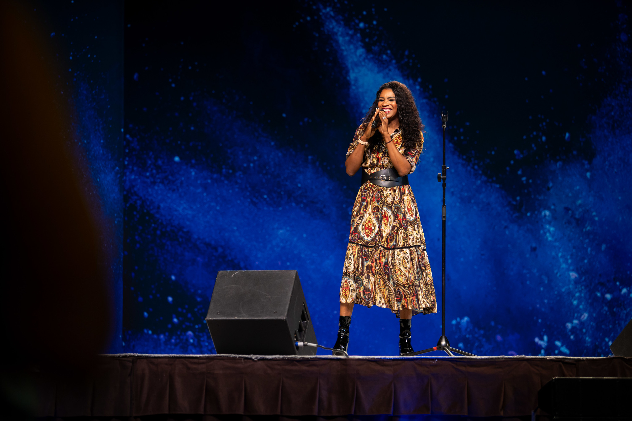 Nicole C. Mullen performs during the final day general session of the 2023 NAD Educators' Convention in Phoenix, Arizona. Photo by Glendon Hines