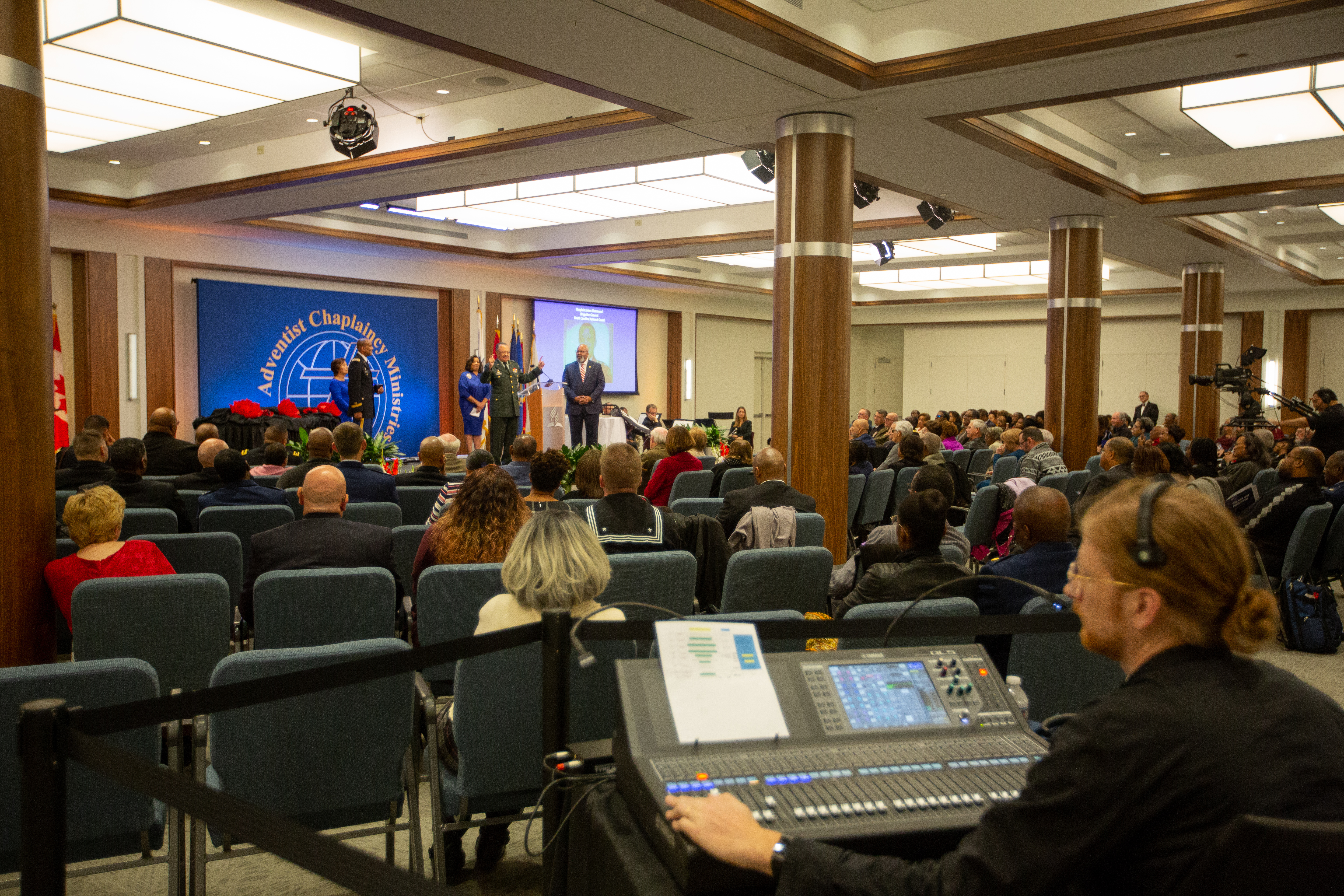 Brig. Gen. James Hammond, a highly decorated military leader and public service, accepts an award from Adventist Chaplaincy Ministries. 