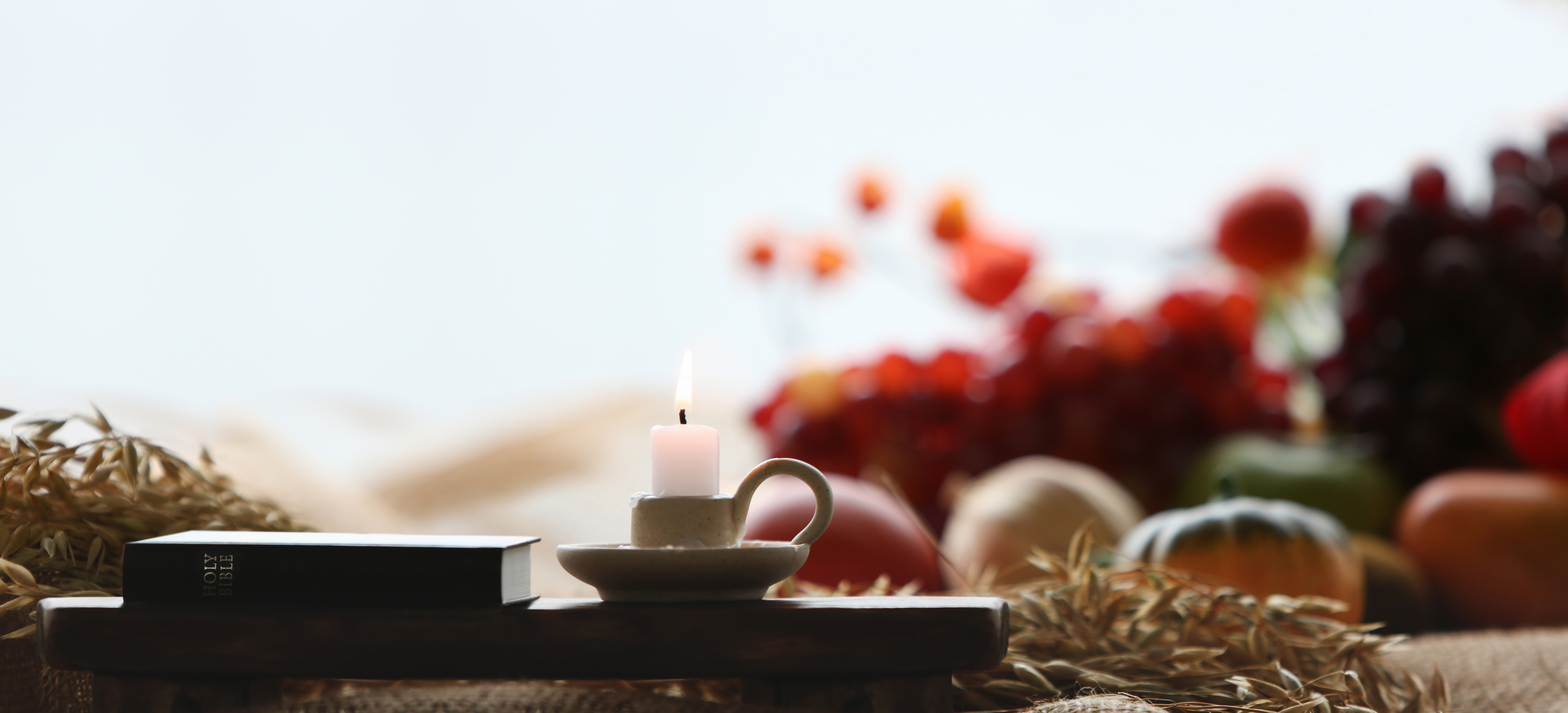 getty images stock photo of Thanksgiving table with Bible