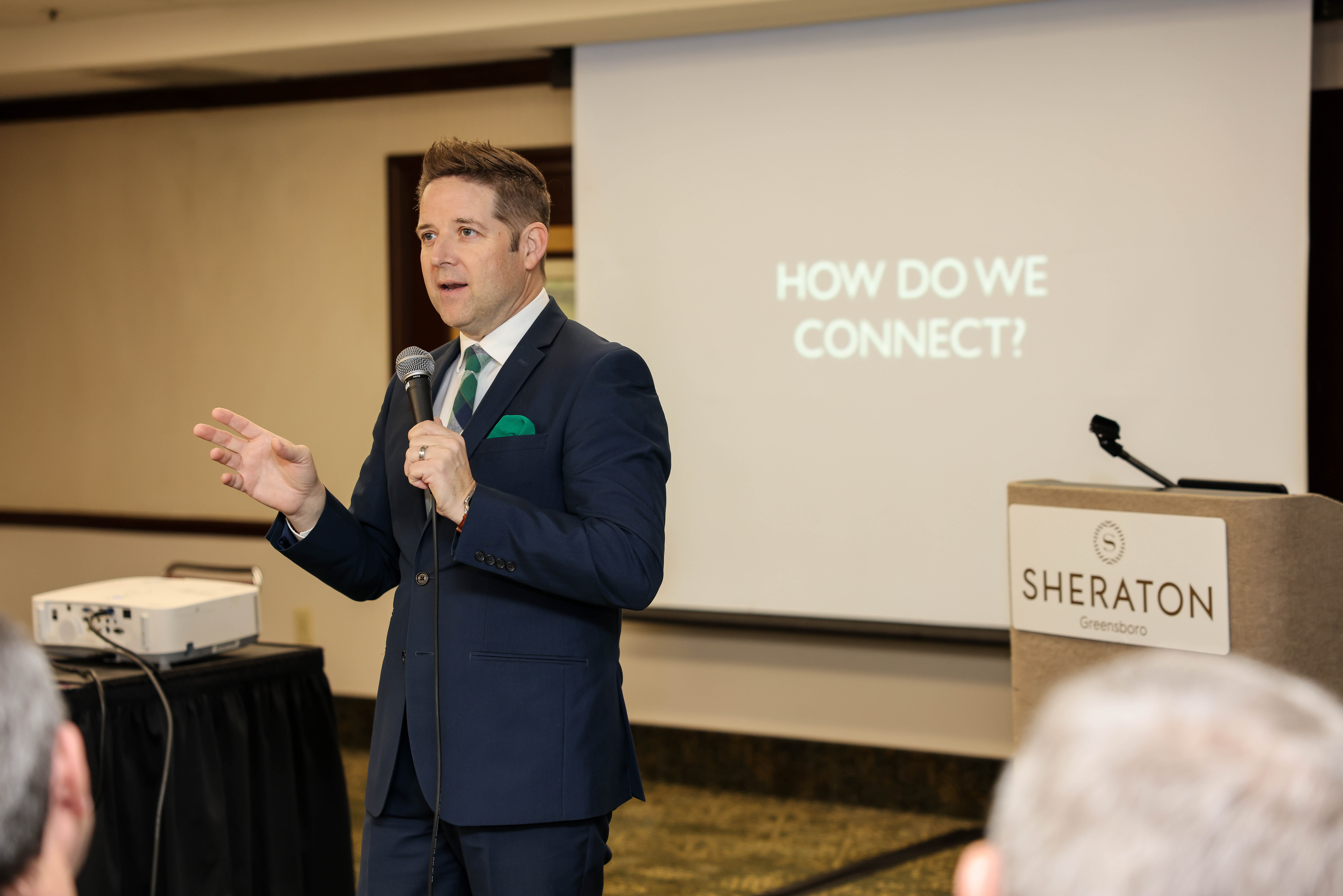 Roy Ice, Faith for Today director and "Lifestyle Magazine" host, does a presentation during the North American Division's Adventist Ministries Convention