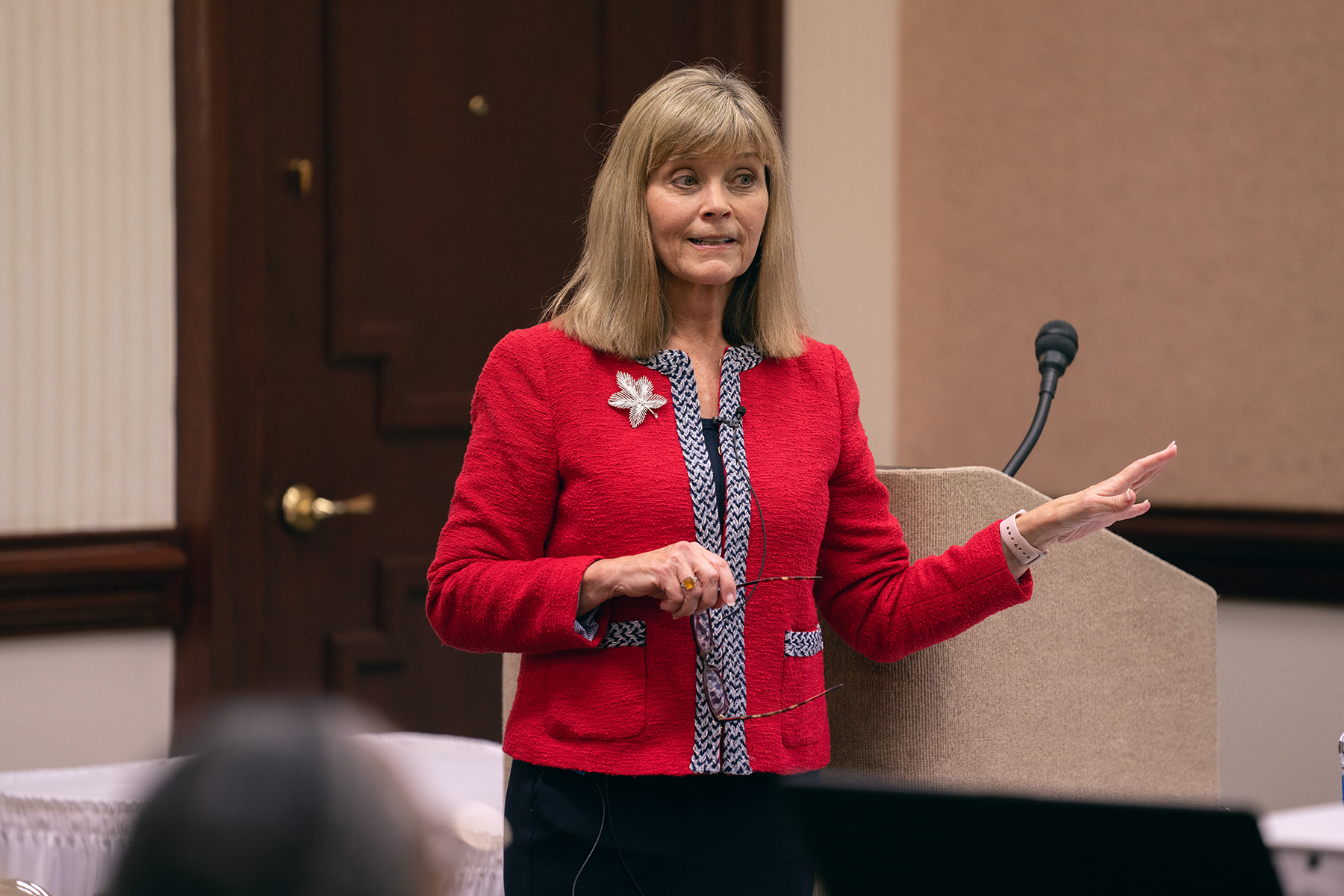 Shawn Johnson, speaker/trainer, presenting on “Connecting, Supporting and Serving Together Across Generations," during the NAD's Adventist Ministries Convention