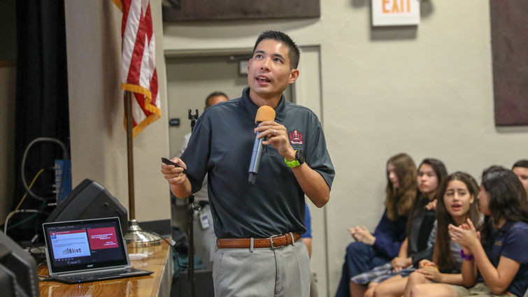 Dr. Laren Tan speaks to a teen group about the dangers of vaping as part of his tour of local schools in the Loma Linda, California, area.