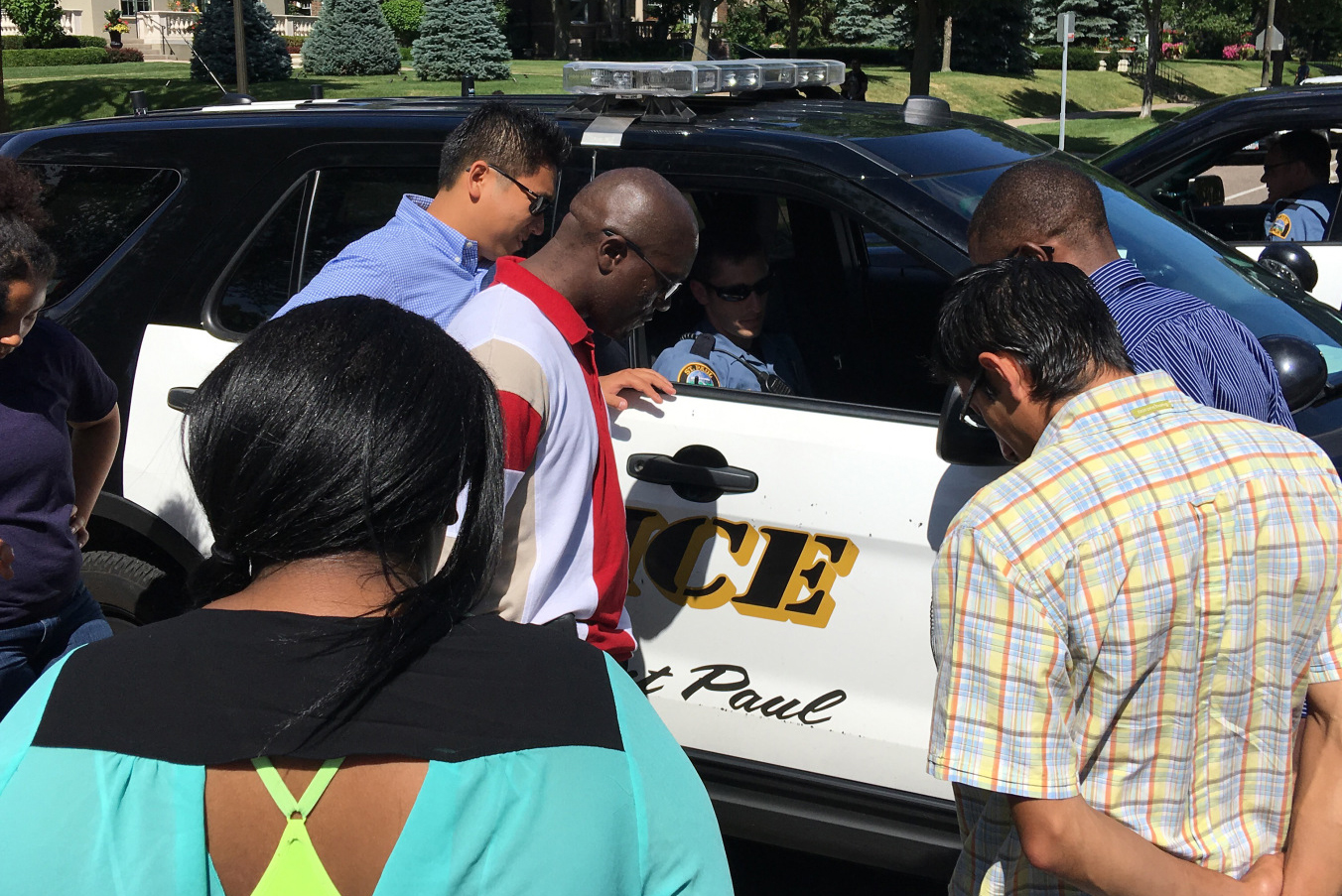 prayer with police