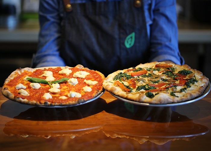 The Pulse Cafe serves up plant-based, wood-fired pizza, as well as many other dishes and fresh, cold-pressed, organic fruit juices.
