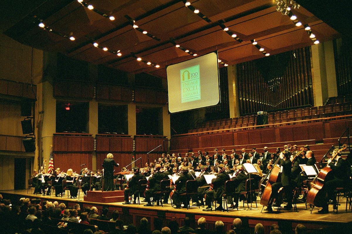 Dr. Virginia-Gene Rittenhouse directs the New England Youth Ensemble at Carnegie Hall. Photo provided by the Columbia Union Visitor