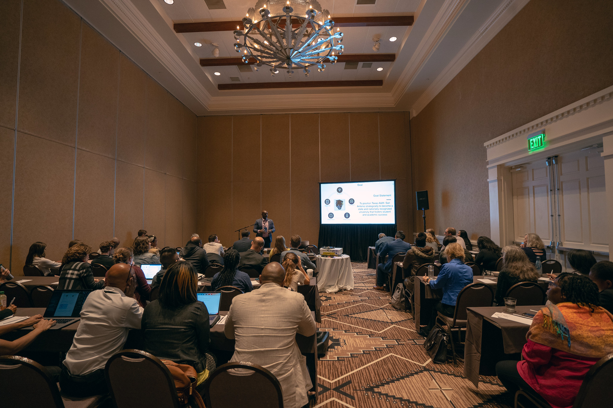 Kenn Dixon, Texas Conference communication director, presents a crisis communication workshop at the 2019 Society of Adventist Communicators convention. Photo by Pieter Damsteegt